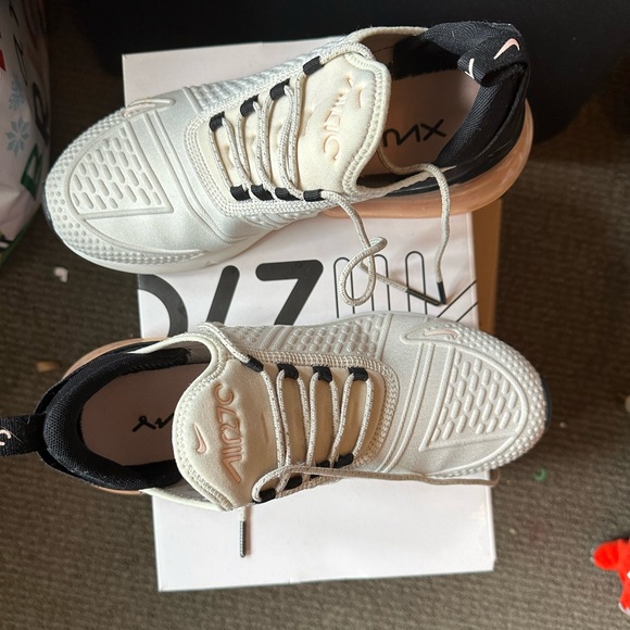 Nike Air Max 270 SE - Light Bone Storm Pink (Women's) - like New! - Picture 2 of 4